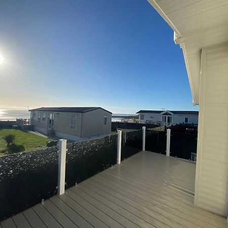 Sea View Beach Lodge Trecco Bay 3 Bedroom Порткоул Екстериор снимка
