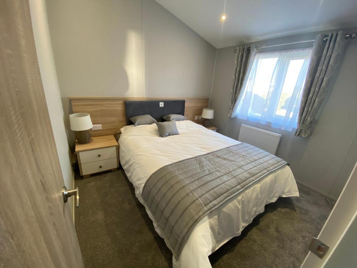 Sea View Beach Lodge Trecco Bay 3 Bedroom Порткоул Екстериор снимка