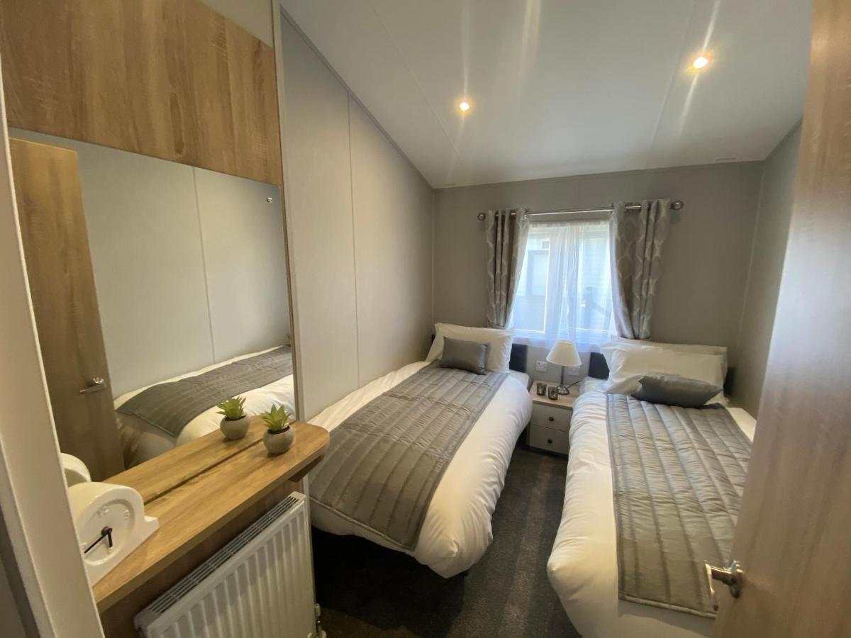 Sea View Beach Lodge Trecco Bay 3 Bedroom Порткоул Екстериор снимка