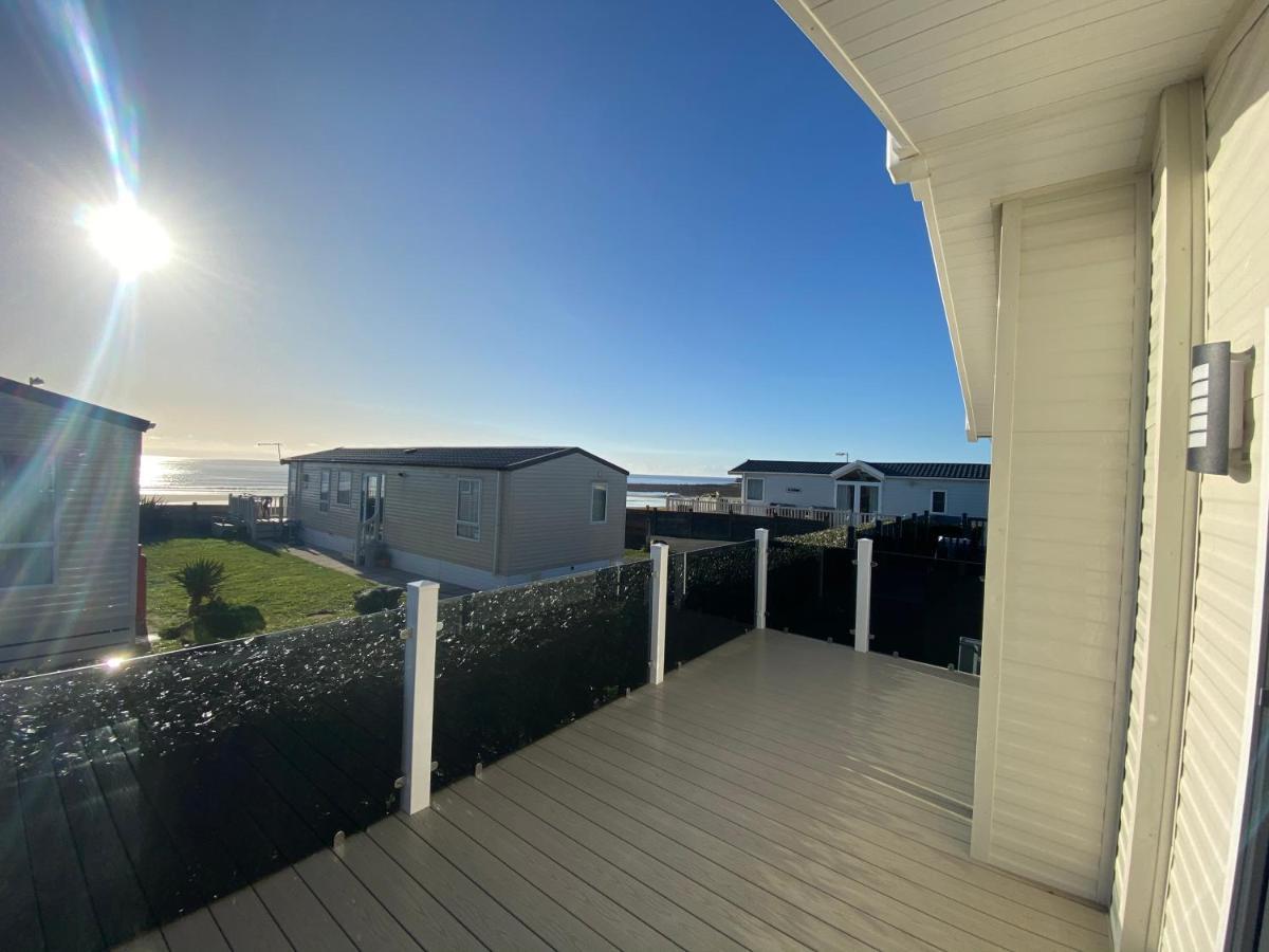Sea View Beach Lodge Trecco Bay 3 Bedroom Порткоул Екстериор снимка